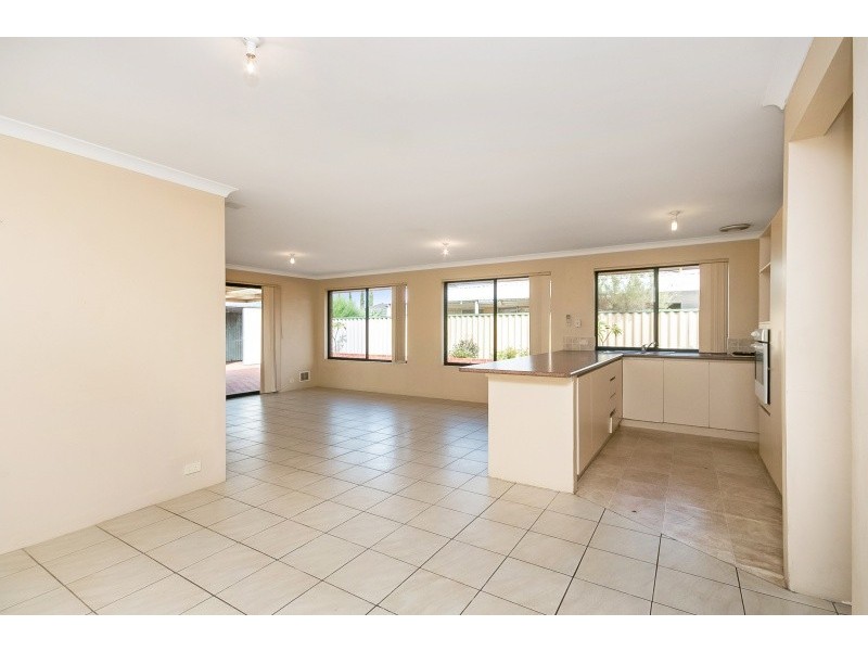1 Yirel Close, Bertram WA 6167