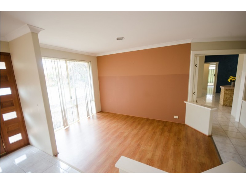 24 Park Lane, Canning Vale WA 6155