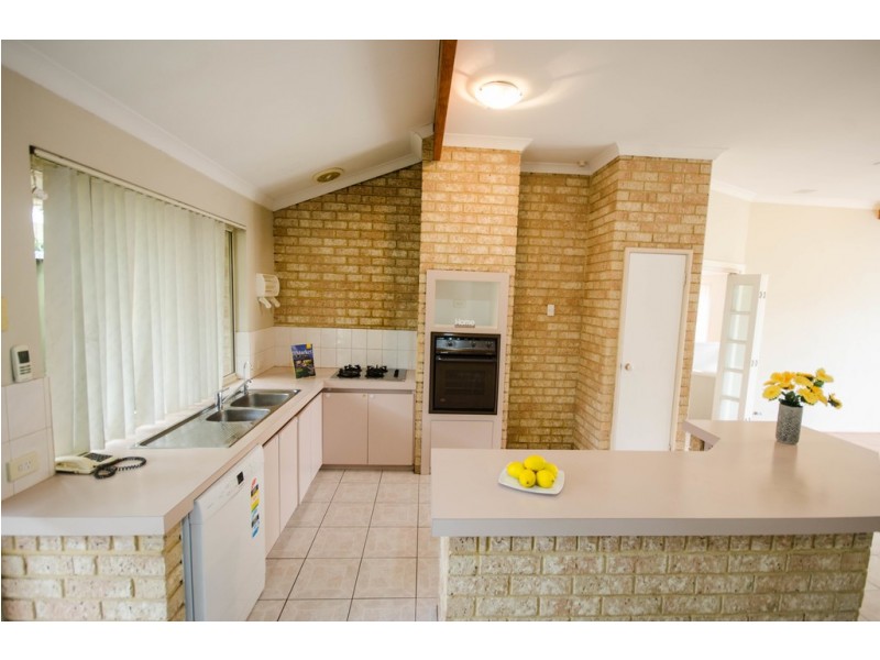 24 Park Lane, Canning Vale WA 6155