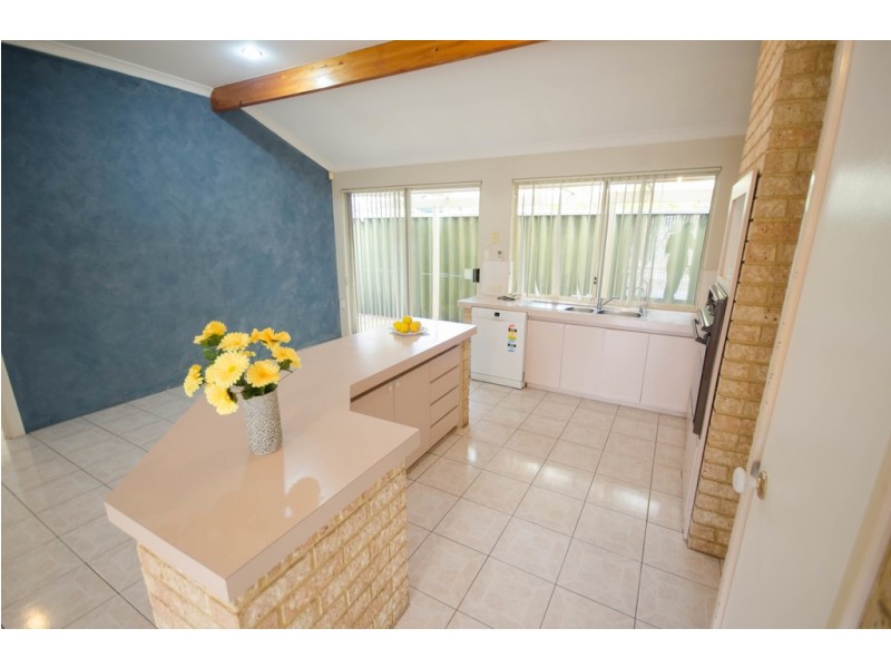 24 Park Lane, Canning Vale WA 6155