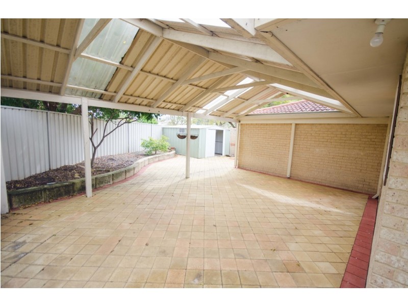24 Park Lane, Canning Vale WA 6155