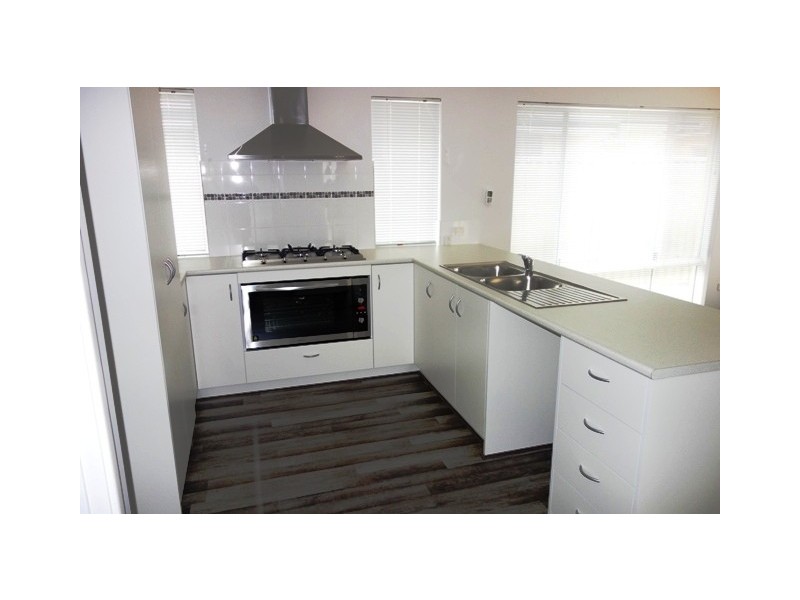 5 Liberation Street, Harrisdale WA 6112