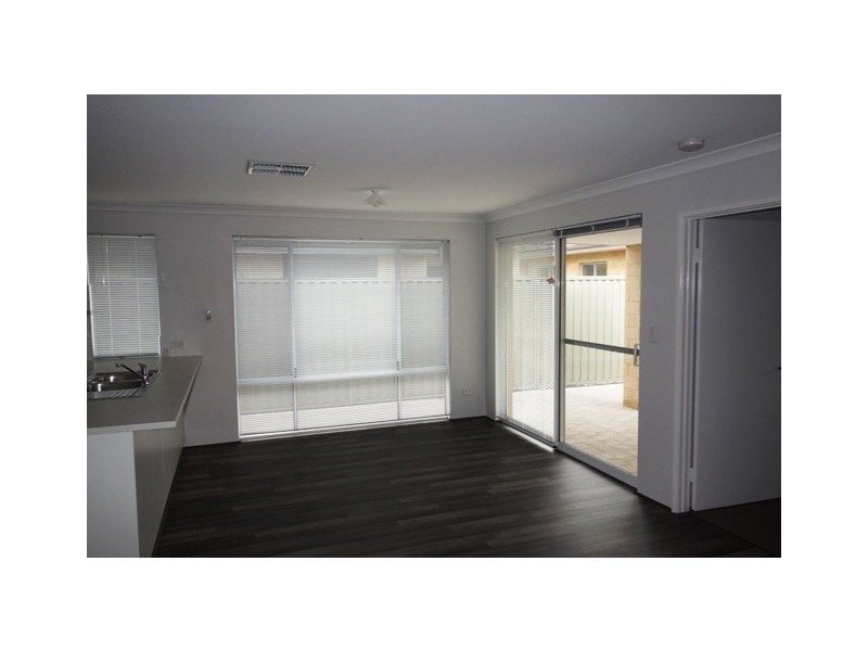 5 Liberation Street, Harrisdale WA 6112