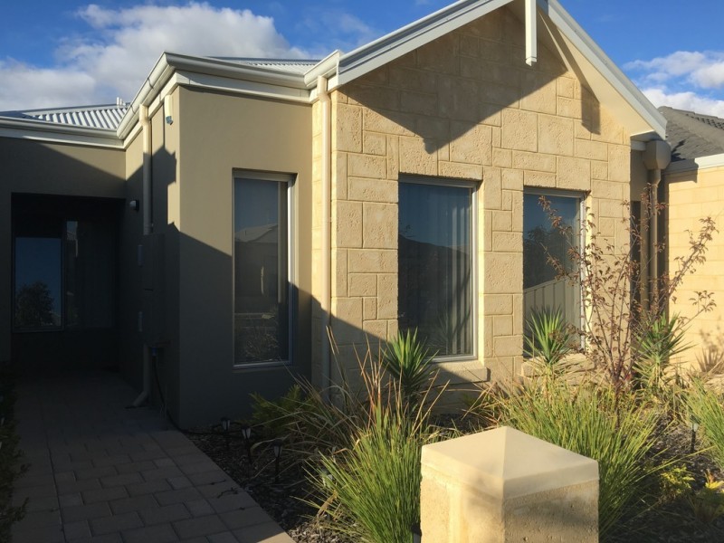 95 Lambeth Circle, Wellard WA 6170