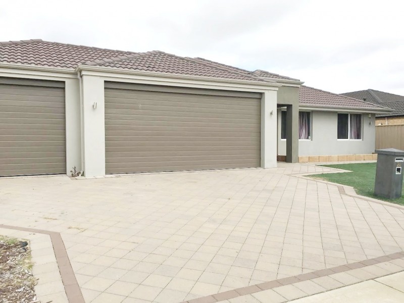24 Stainsby Turn, Canning Vale WA 6155