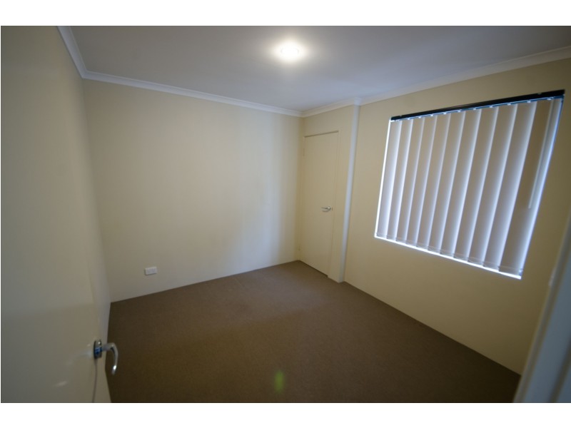 12/1 Coojong Link, Success WA 6164