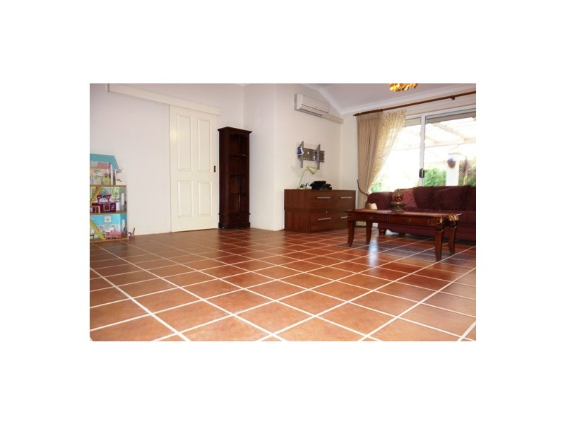 34 Central Park  Avenue, Canning Vale WA 6155