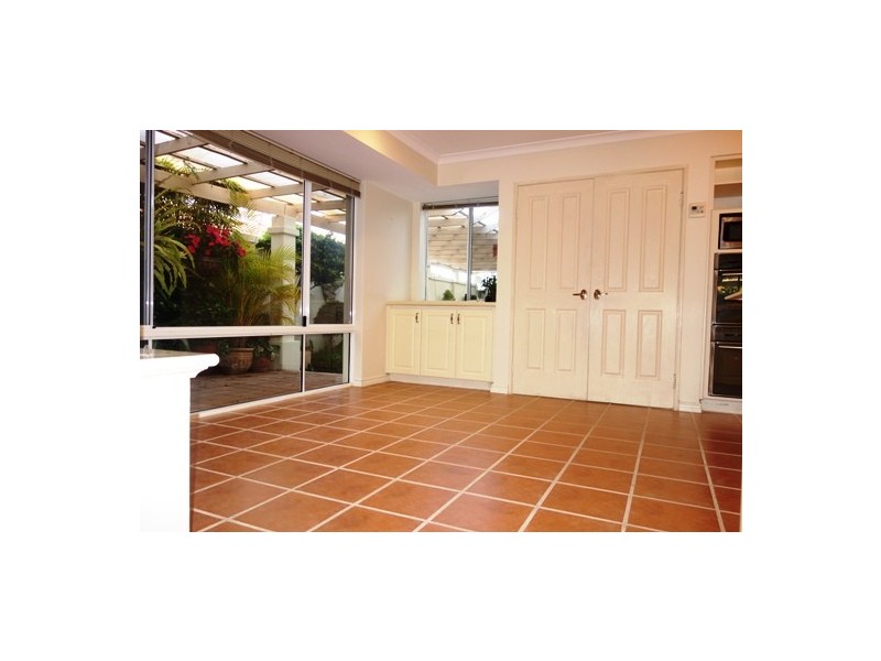 34 Central Park  Avenue, Canning Vale WA 6155