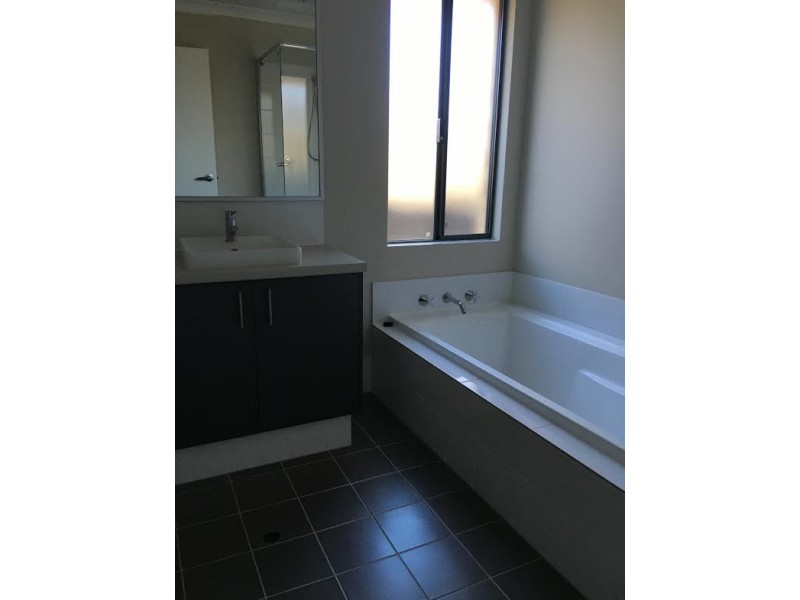 3 Ogilvie Way, Harrisdale WA 6112