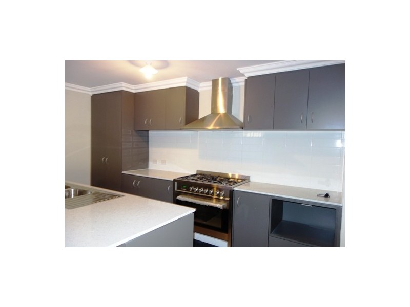 33 Hughes Street, Canning Vale WA 6155