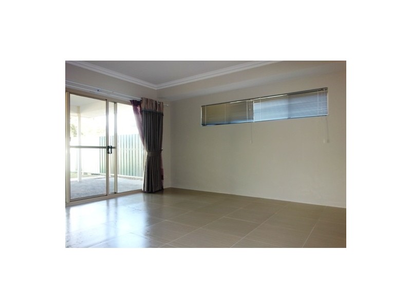 33 Hughes Street, Canning Vale WA 6155