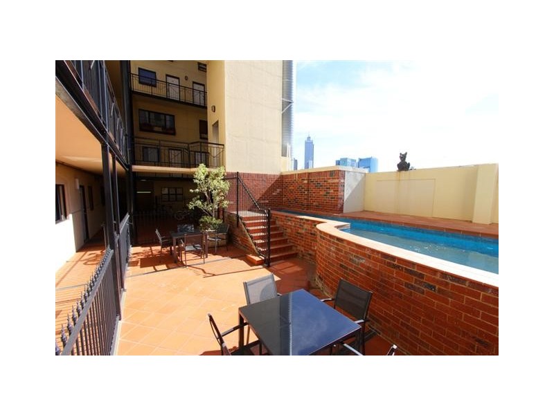 2/8 James Street, Perth WA 6000