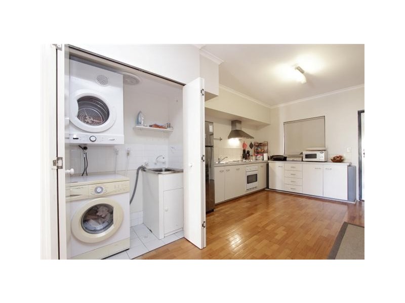 2/8 James Street, Perth WA 6000