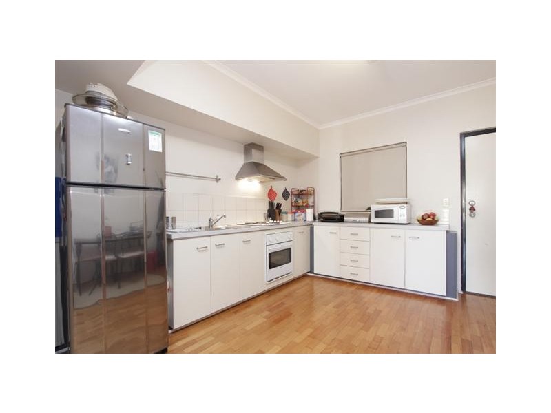 2/8 James Street, Perth WA 6000