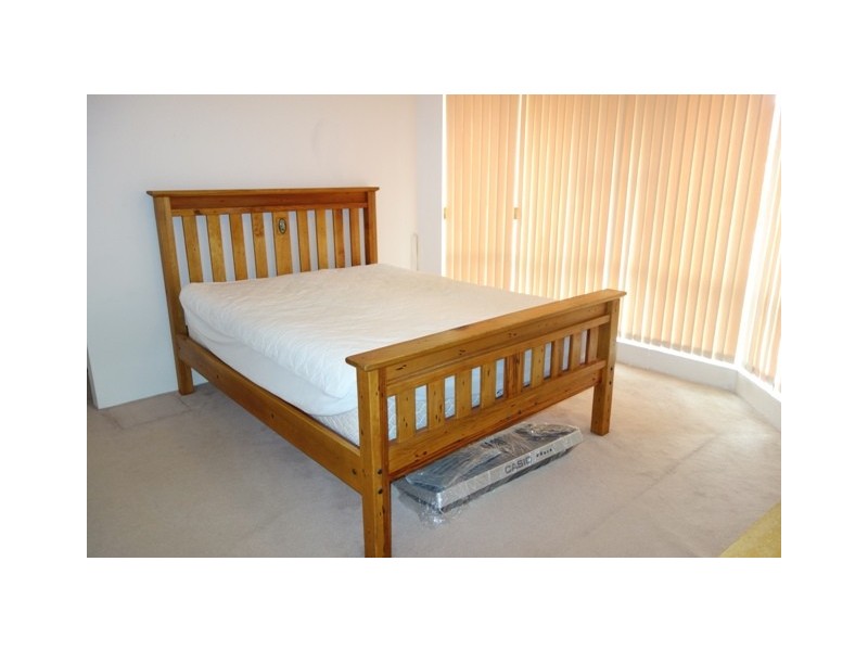 6 Engleswood Arcade, Canning Vale WA 6155