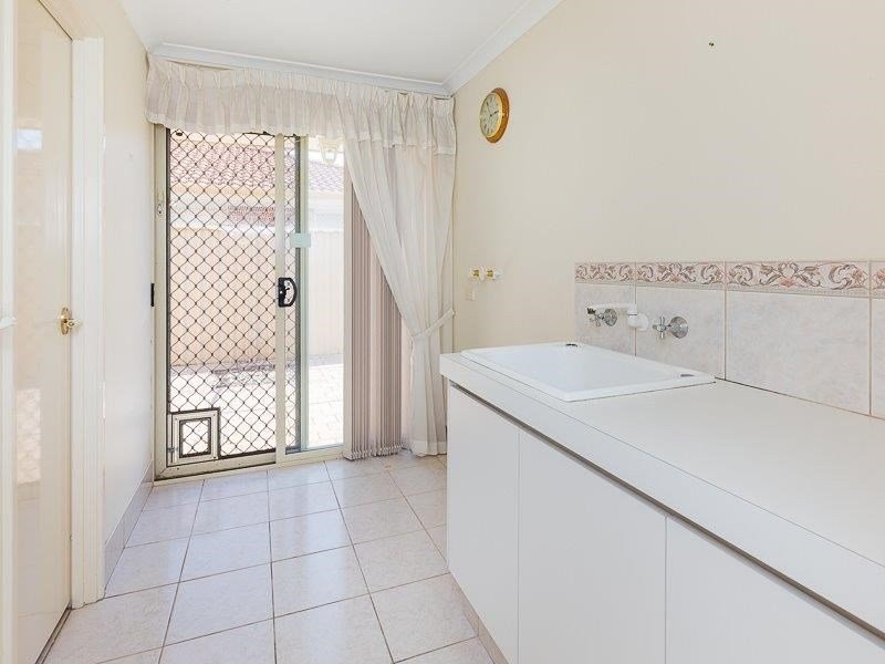 16 Grand Boulevard, Canning Vale WA 6155