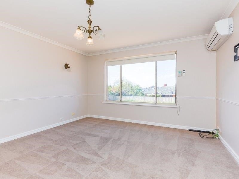 16 Grand Boulevard, Canning Vale WA 6155