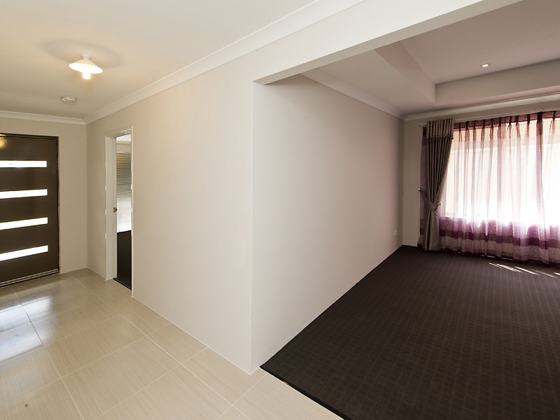 33 Hughes Street, Canning Vale WA 6155