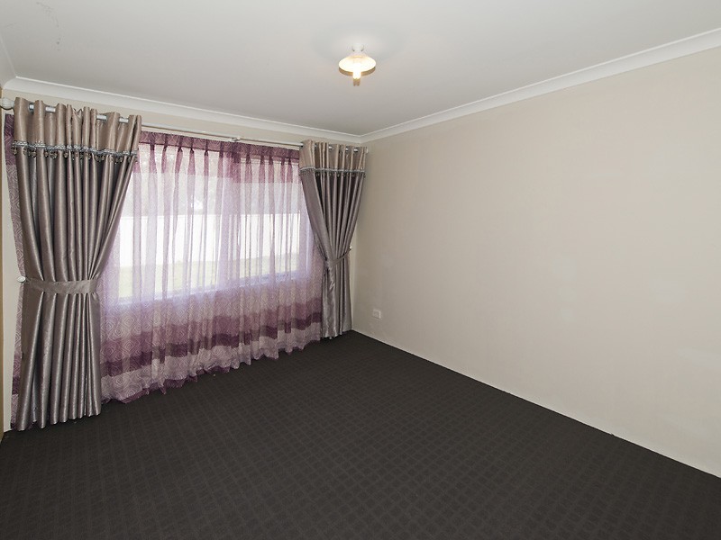 33 Hughes Street, Canning Vale WA 6155