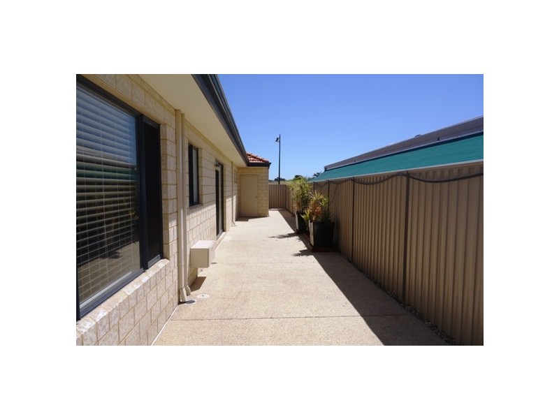 23 Oakleigh Pass, Harrisdale WA 6112