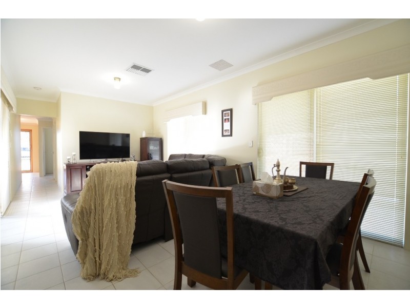 28 Acapulco Way, Southern River WA 6110