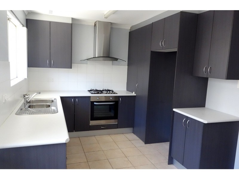 8A Brixton Street, Beckenham WA 6107