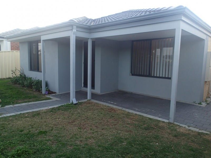 5 Boodjera Bend, Forrestfield WA 6058