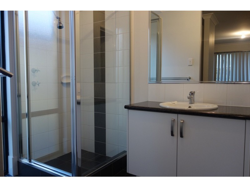 5 Boodjera Bend, Forrestfield WA 6058