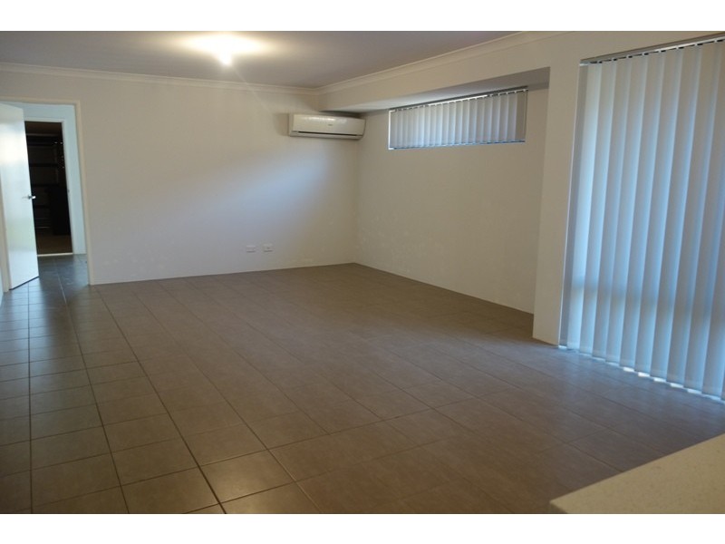 5 Boodjera Bend, Forrestfield WA 6058