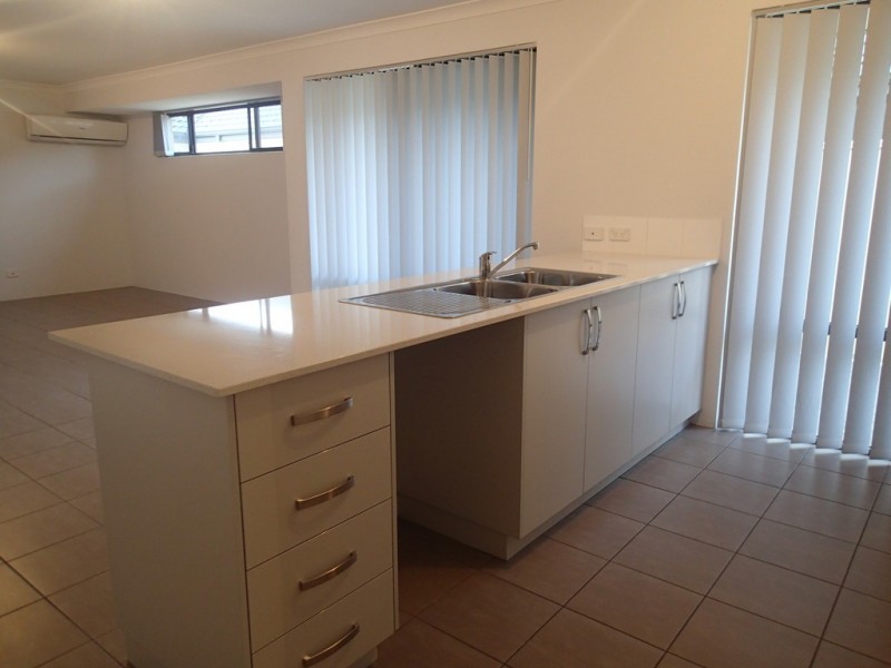 5 Boodjera Bend, Forrestfield WA 6058