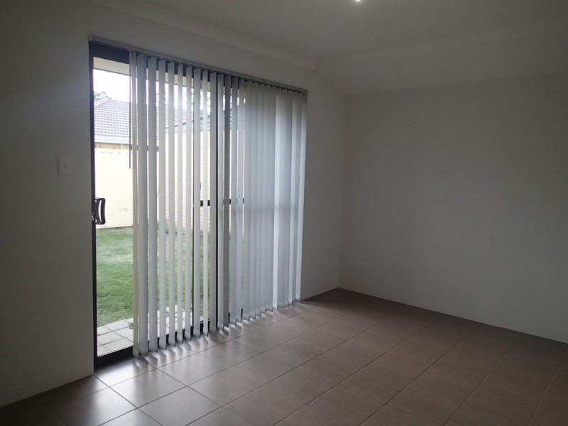 5 Boodjera Bend, Forrestfield WA 6058