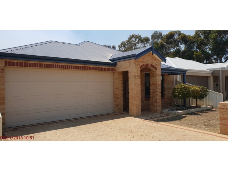 12 Carnation Street, Canning Vale WA 6155