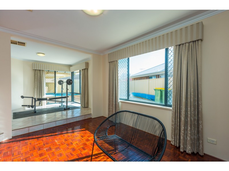 38 Mettler Court, Canning Vale WA 6155
