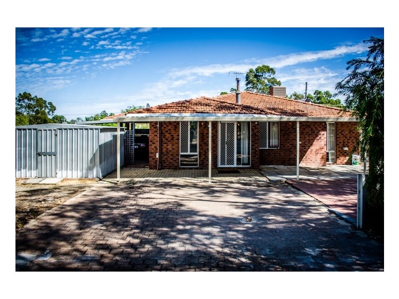 35 Battersea Road, Canning Vale WA 6155