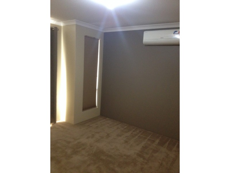 121 Canna Drive, Canning Vale WA 6155