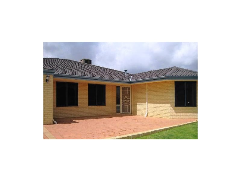 2 Canton Vista, Canning Vale WA 6155