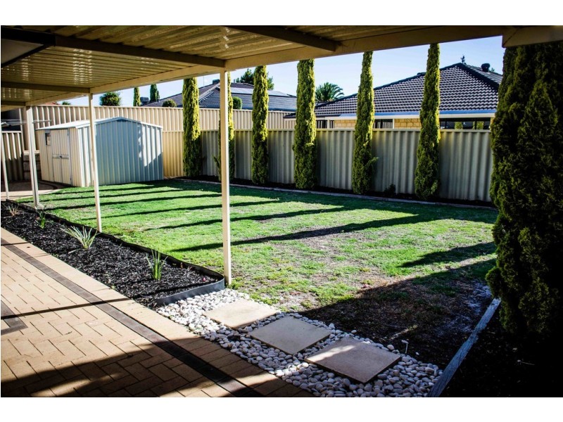 13 Bartlett Way, Canning Vale WA 6155