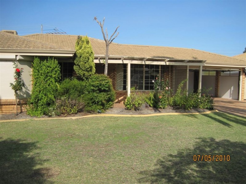 25 Tippett Court, Willetton WA 6155
