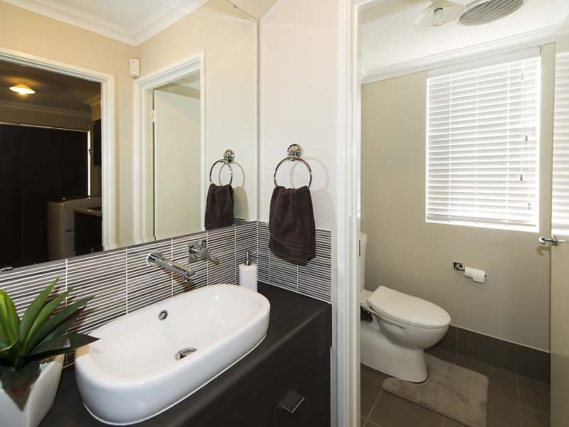 12 Carnaby Way, Harrisdale WA 6112