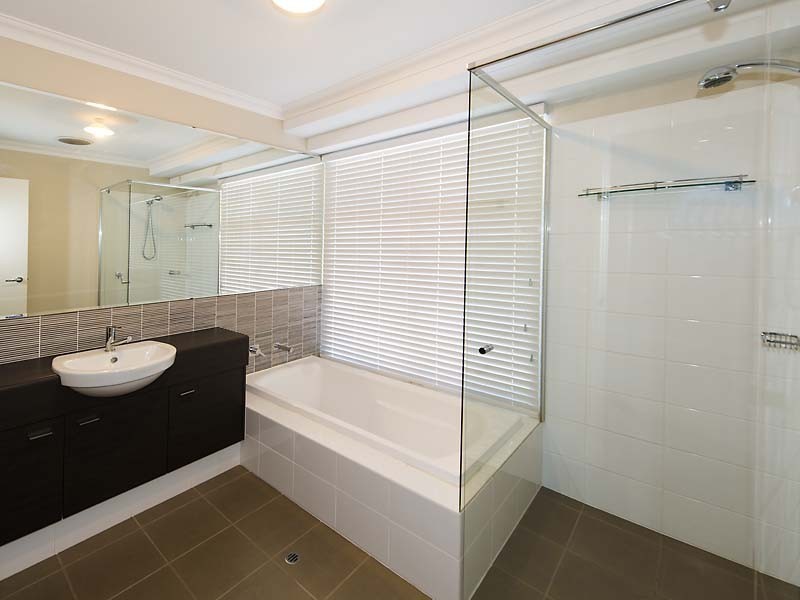 12 Carnaby Way, Harrisdale WA 6112