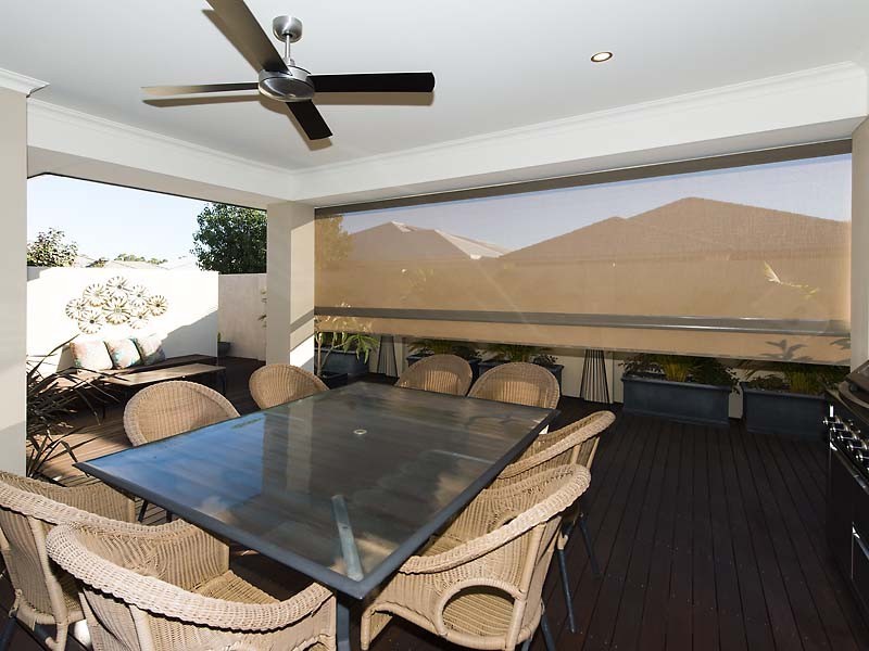 12 Carnaby Way, Harrisdale WA 6112