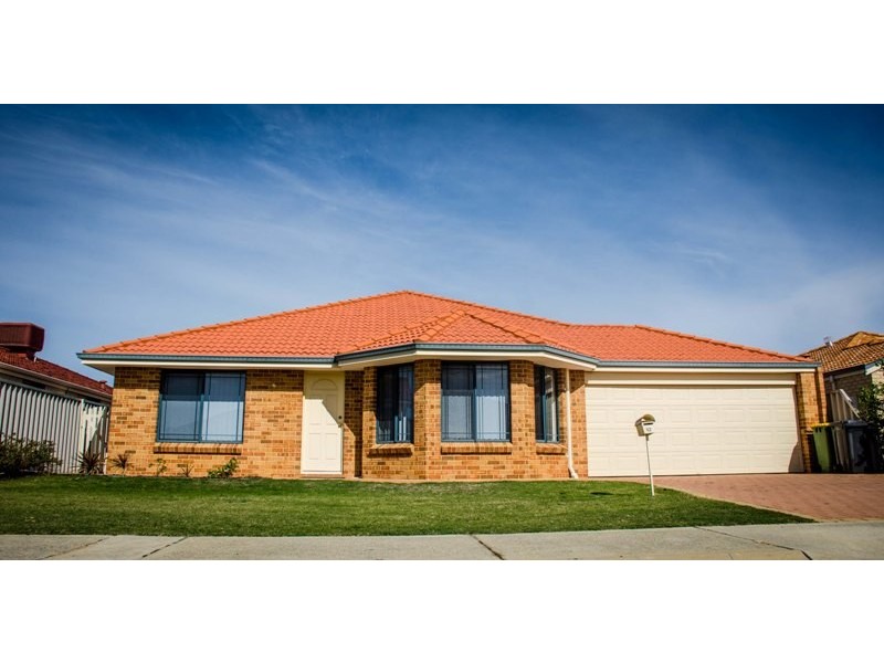 32 Totara Avenue, Canning Vale WA 6155
