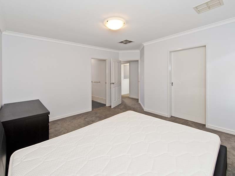 16 The Haven, Canning Vale WA 6155