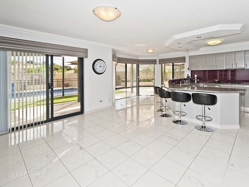 16 The Haven, Canning Vale WA 6155