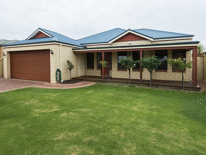 6 Boyd Place, Canning Vale WA 6155