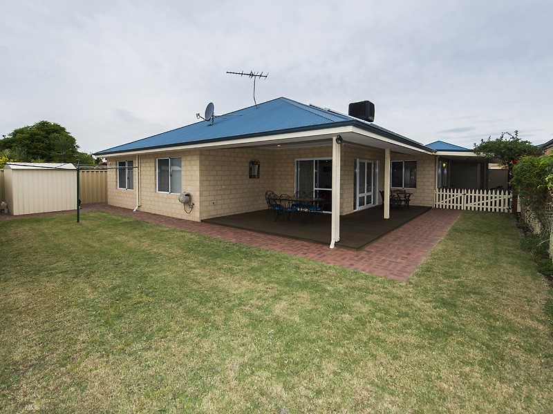 6 Boyd Place, Canning Vale WA 6155