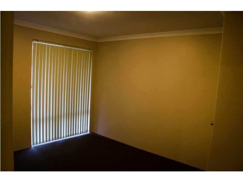 15 Barents Road, Canning Vale WA 6155