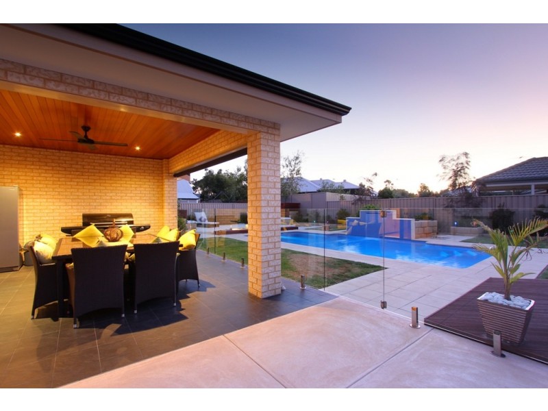 50 Northerly Drive, Harrisdale WA 6112