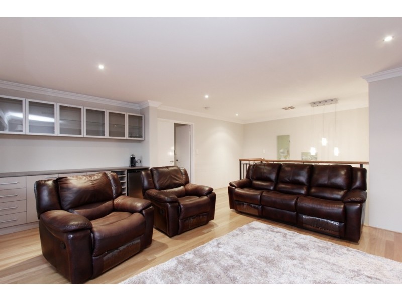 50 Northerly Drive, Harrisdale WA 6112