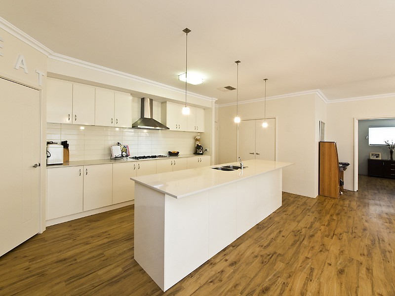 28 Heronwood Glade, Harrisdale WA 6112